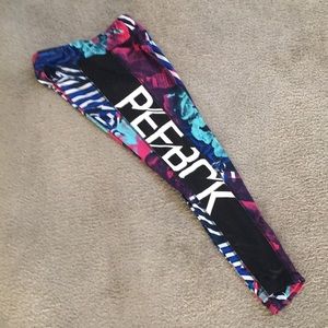 Reebok-Super cute and colorful workout leggings!